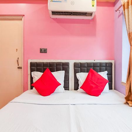 Oyo Flagship Hotel Red Velvet Hugli-Chinsurah Exterior photo