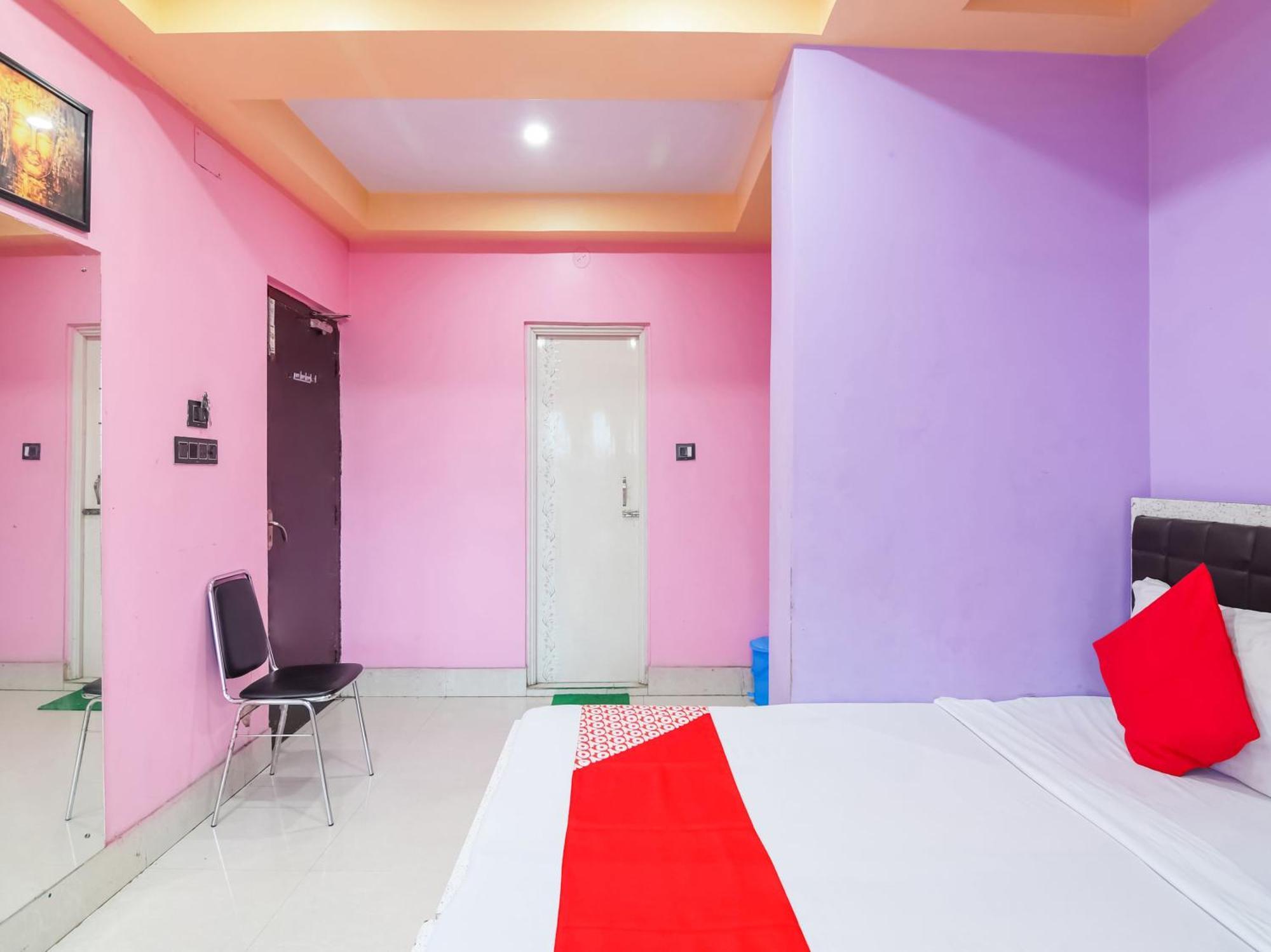 Oyo Flagship Hotel Red Velvet Hugli-Chinsurah Exterior photo