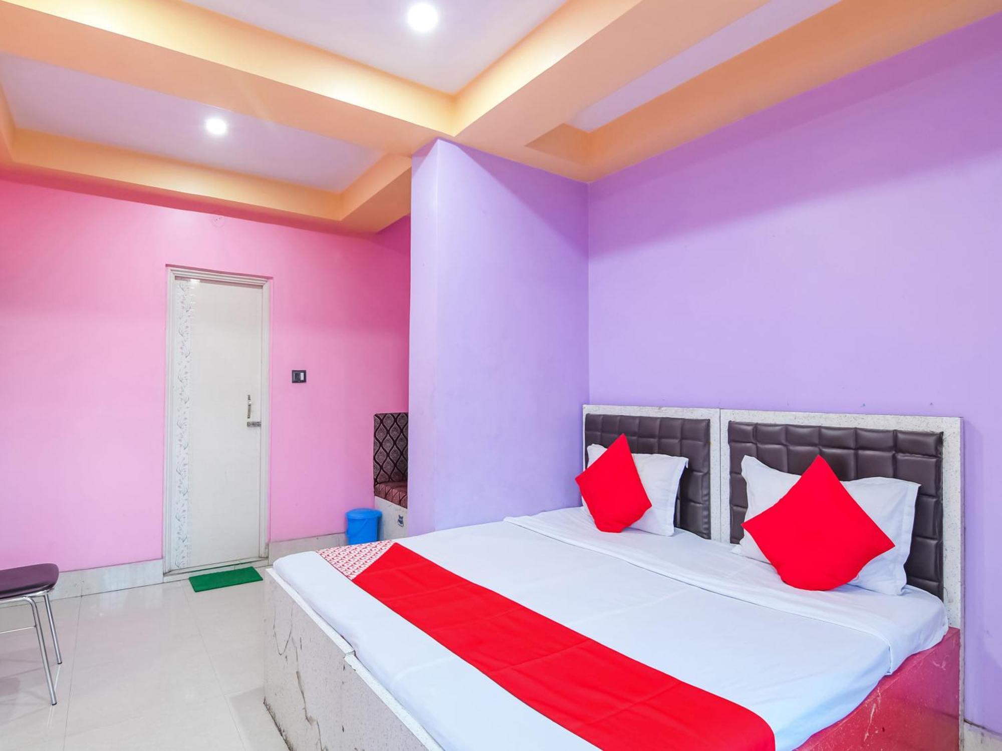 Oyo Flagship Hotel Red Velvet Hugli-Chinsurah Exterior photo