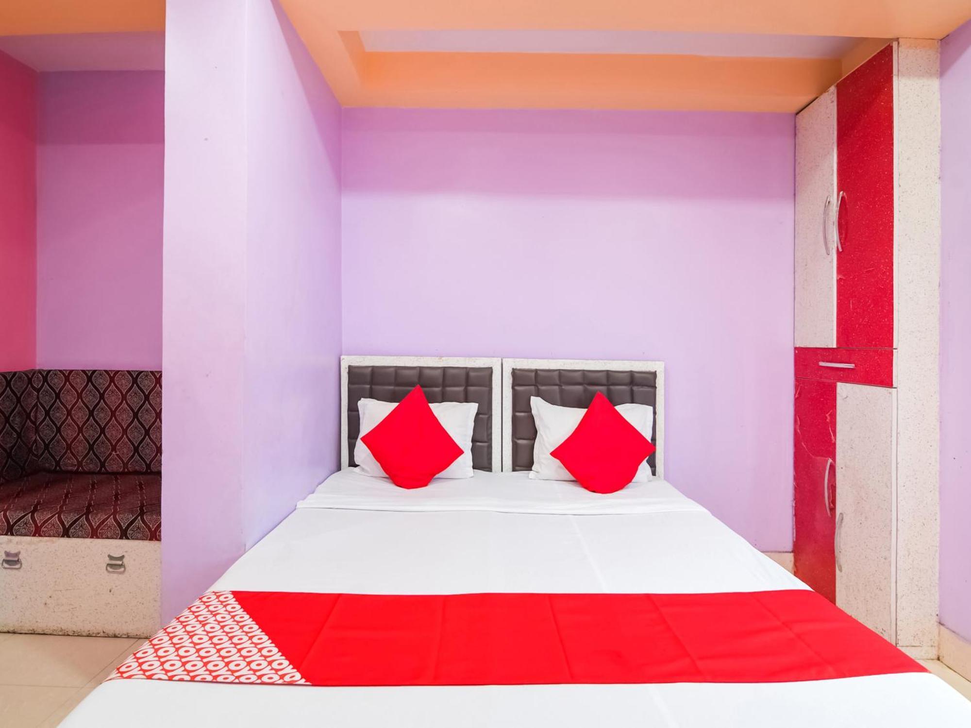 Oyo Flagship Hotel Red Velvet Hugli-Chinsurah Exterior photo