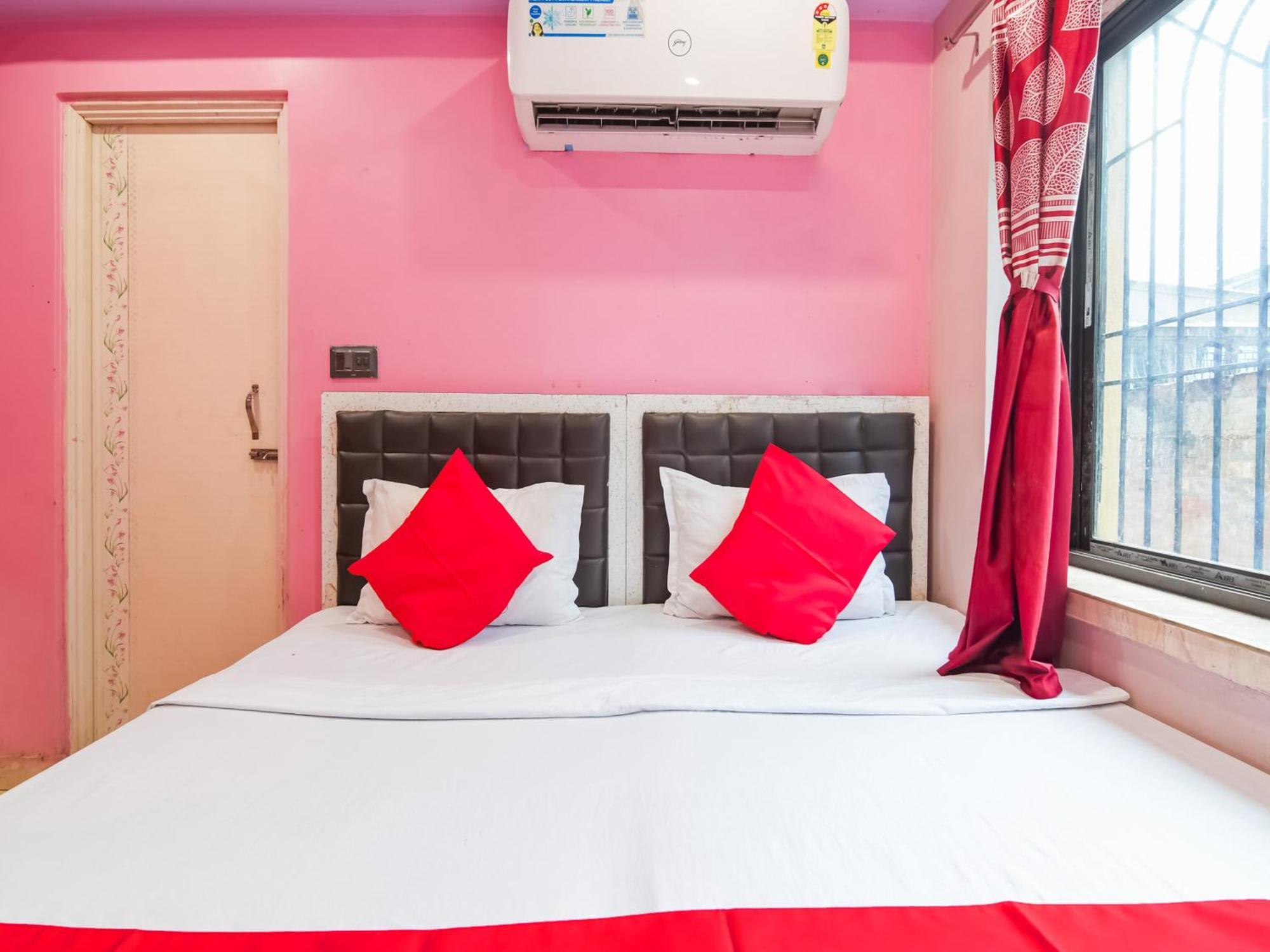 Oyo Flagship Hotel Red Velvet Hugli-Chinsurah Exterior photo